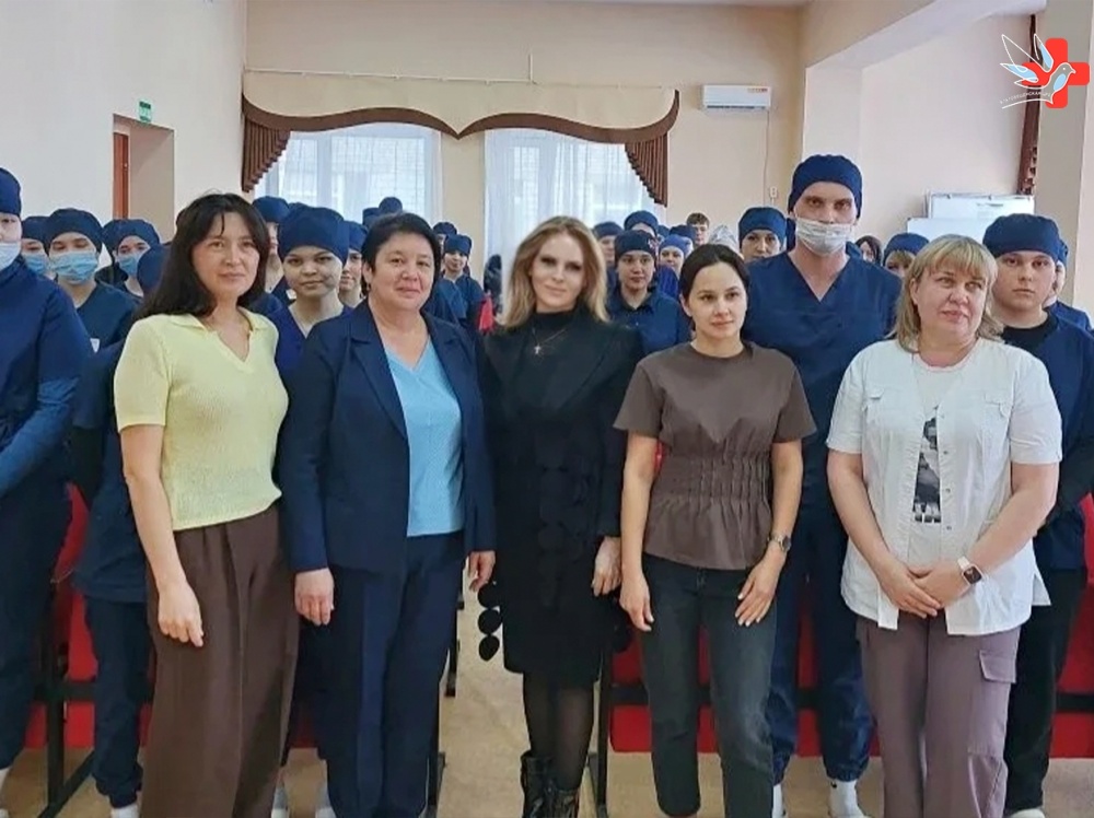 2 апреля представители Благовещенской ЦРБ посетили Нефтекамский филиал Бирского медико-фармацевтического колледжа