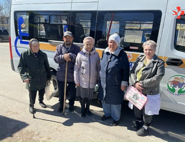 Сегодня наша больница принимала жителей деревни Туршула в возрасте старше 65 лет