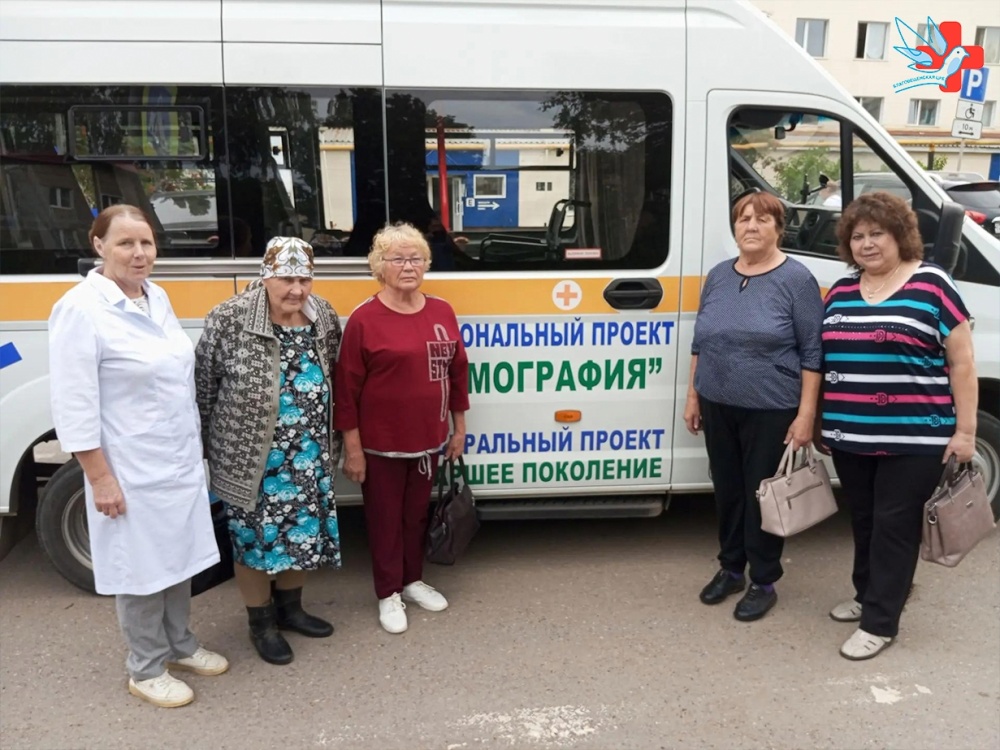 Сегодня наша больница принимала жителей села Покровка в возрасте старше 65 лет
