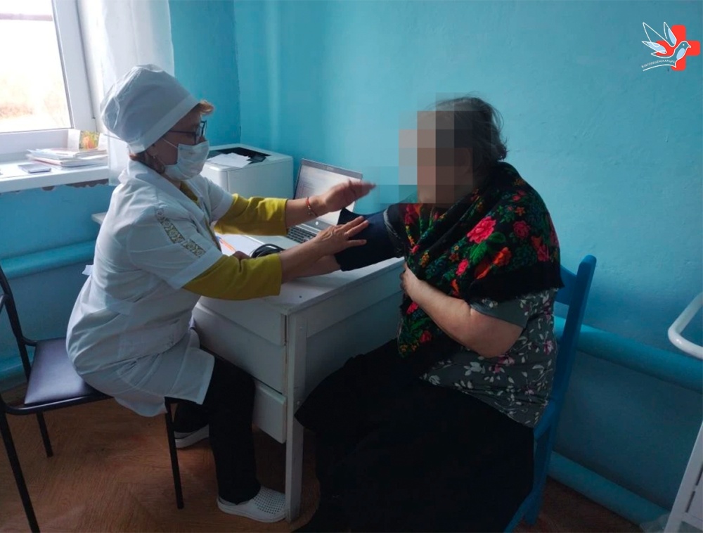 Мобильная бригада специалистов Благовещенской ЦРБ провела выездной профилактический осмотр для жителей деревни Фёдоровка