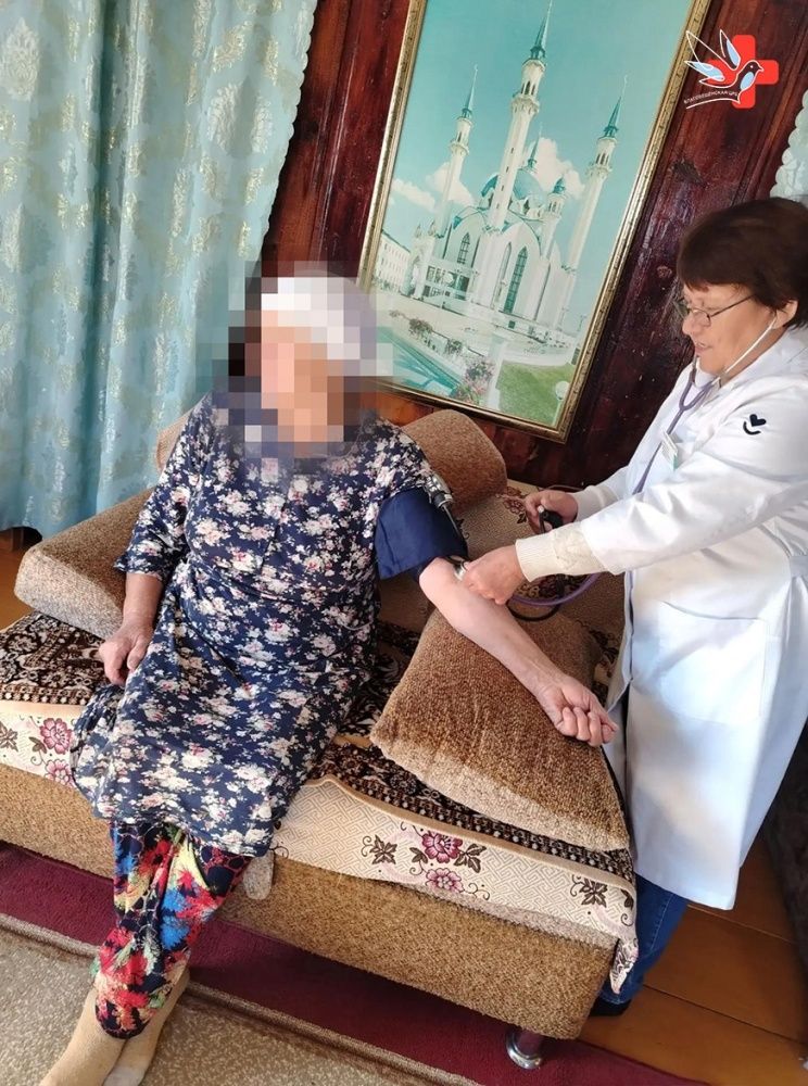 Фельдшеры фельдшерско-акушерских пунктов провели подворовые обходы жителей сёл Биштиново и Тугай